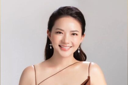 nguoi-mau-phan-nhu-thao